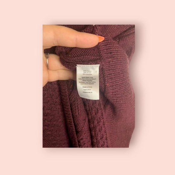 Talbots Cable Knit Button Collar Round  Hem Poncho, Size S - Picture 5 of 6